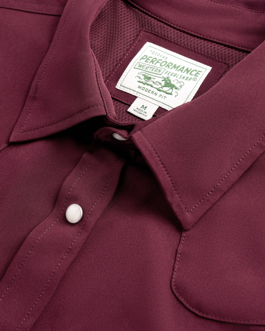 Closeup detail view of Men's Performance Western Pearl Snap - Maroon